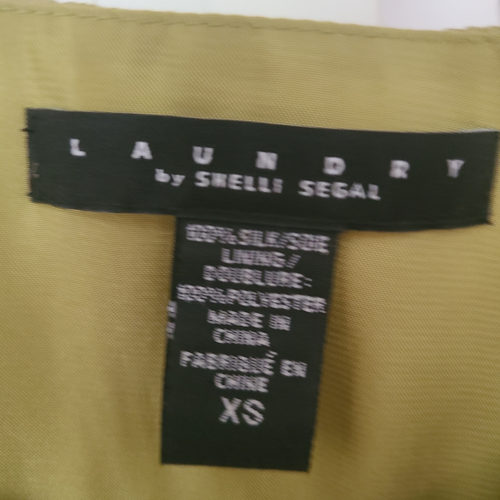 Laundry By Shelli Segal Olive Green Spaghetti Strap Cami with Embroidered Panel - Picture 3 of 3